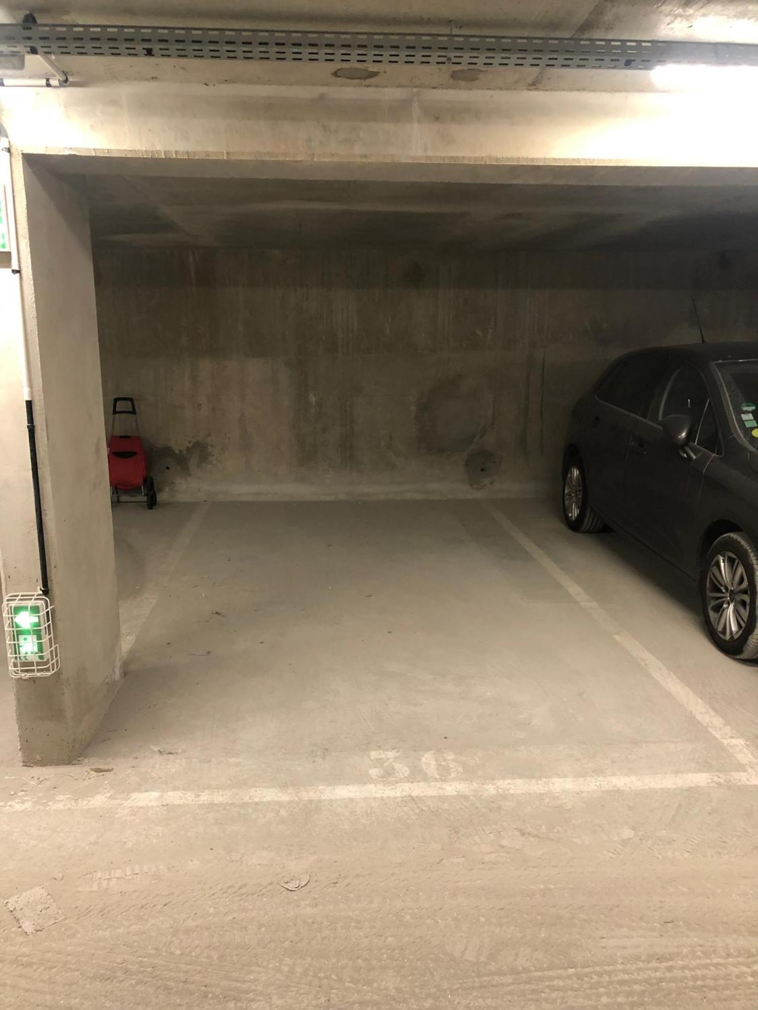 Grande Chambre 14 M2 Avec Salle De Bain Privative A Nanterre Prefecture Proche La Defense Arena Campus Sncf Et Paris Extérieur photo